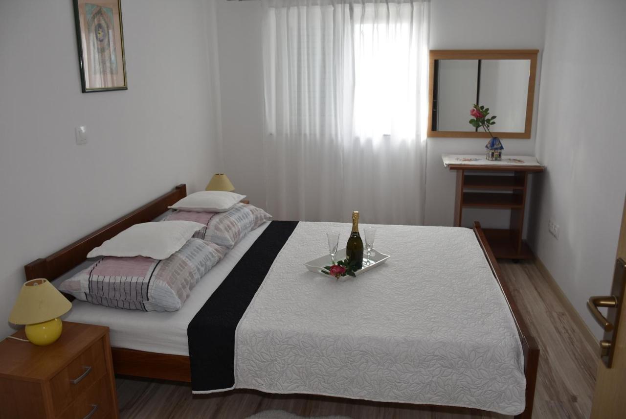 קלנוביצה Apartmani Mira מראה חיצוני תמונה